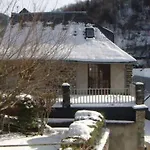Familial Fouga