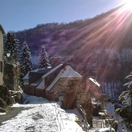 Familial Fouga Chalet Bareilles