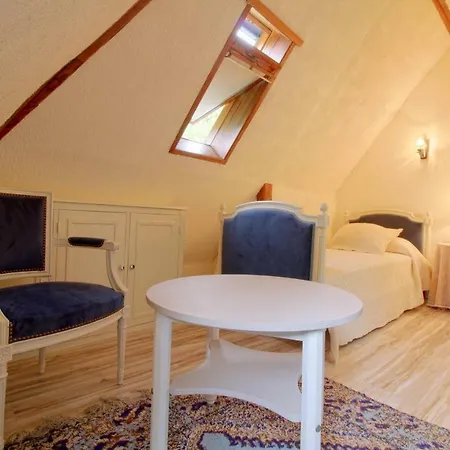 Familial Fouga Chalet