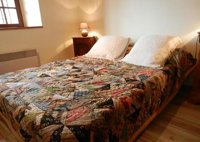 Familial Fouga 木屋 Bareilles