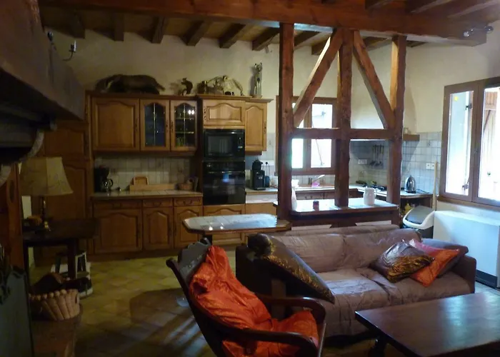 Familial Fouga 샬레 Bareilles